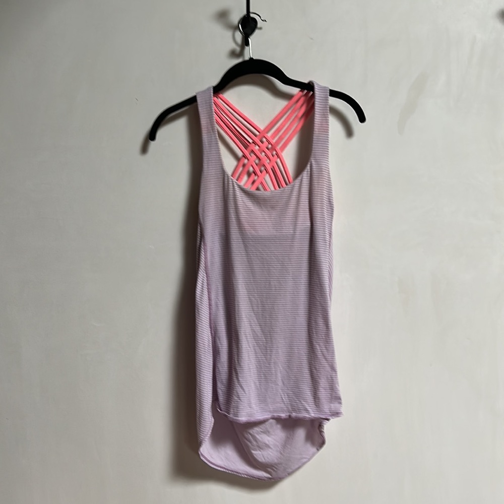 Lulu Lemon tank top with built in bra